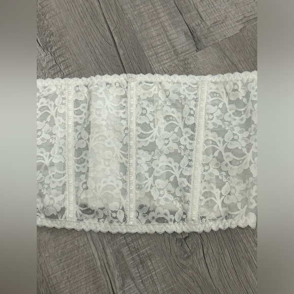 White corset plus size 2x like new - Picture 1 of 8